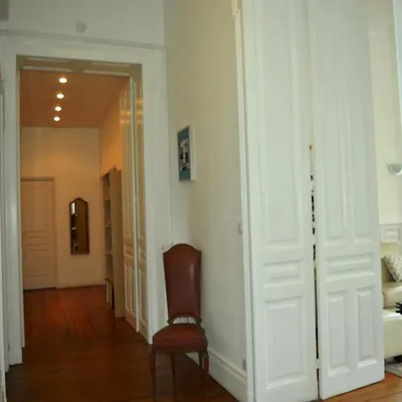 Sapieha Apartment Biarritz